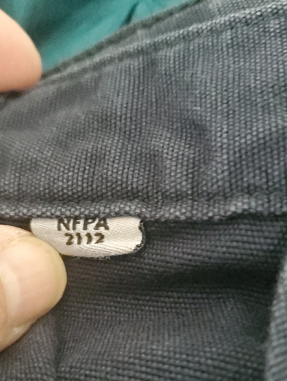 Carhartt Navy Cargo Pants - Picture 2 of 3